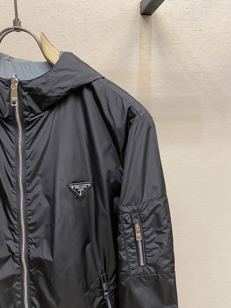 Pra*a outwear